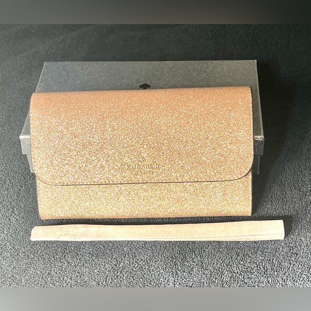 New Kate Spade Rose Gold Tinsel Medium Wristlet in Box - Picture 4 of 12